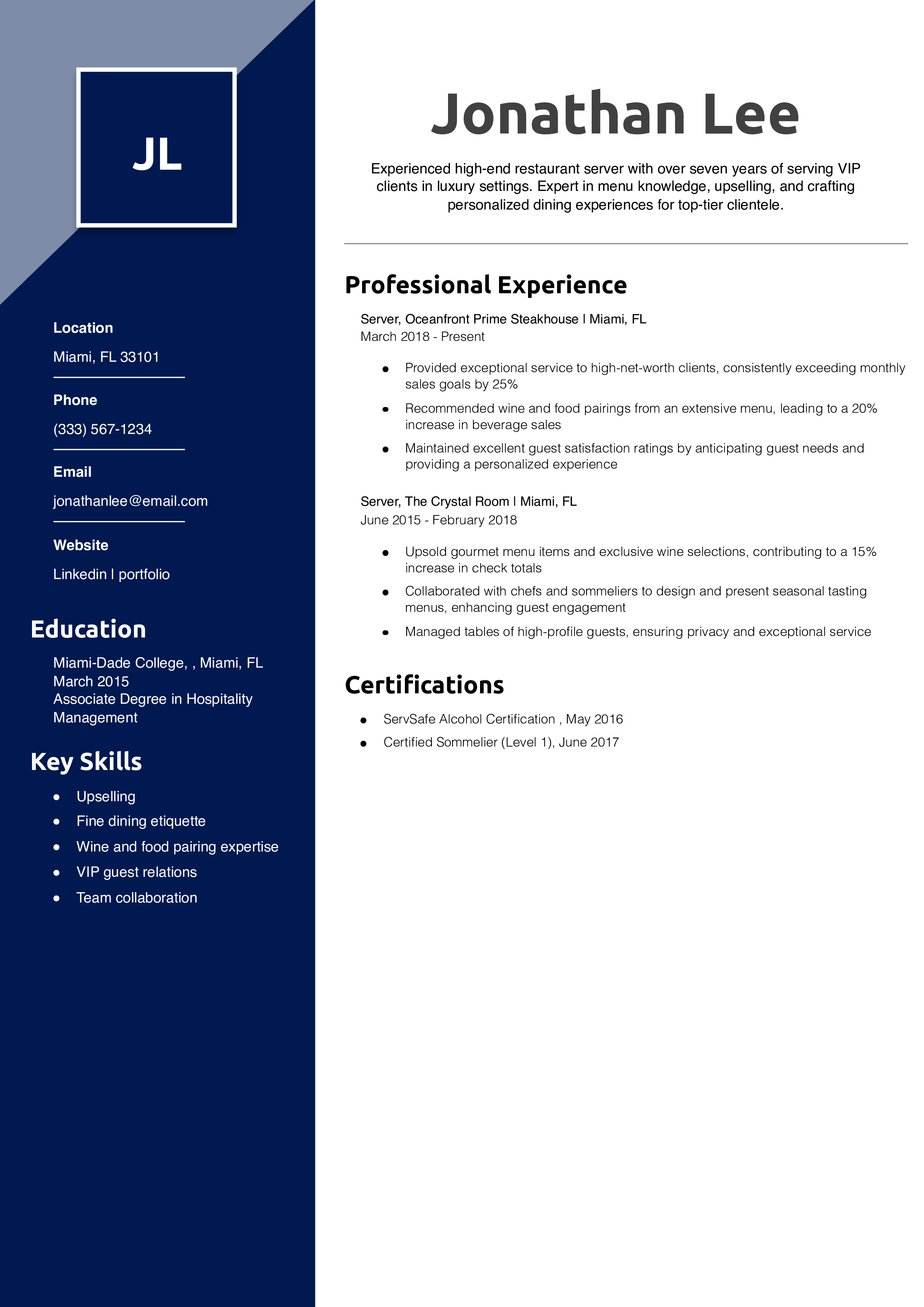 High-End Restaurant Server Resume Example